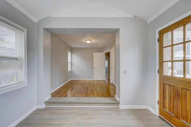 20916 Vernier Road, Harper Woods City, MI 48225