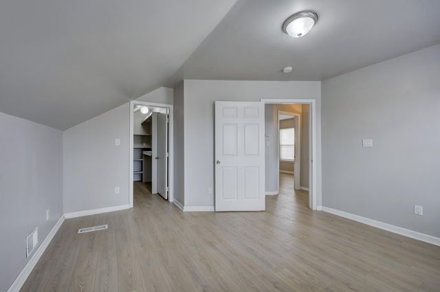 20916 Vernier Road, Harper Woods City, MI 48225