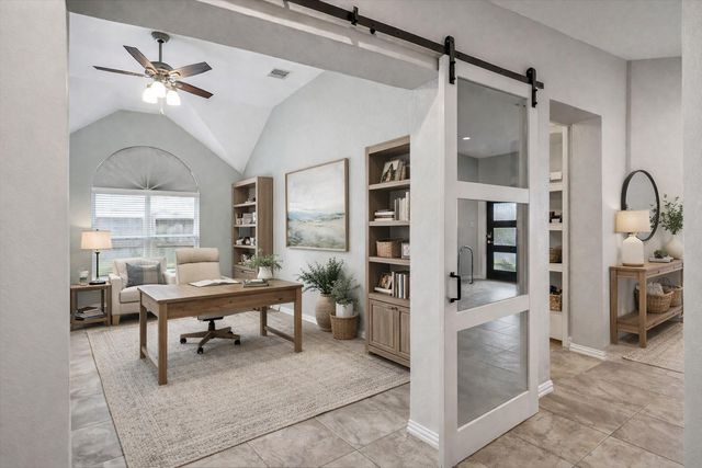 142 Dina Lane, Montgomery, TX 77356