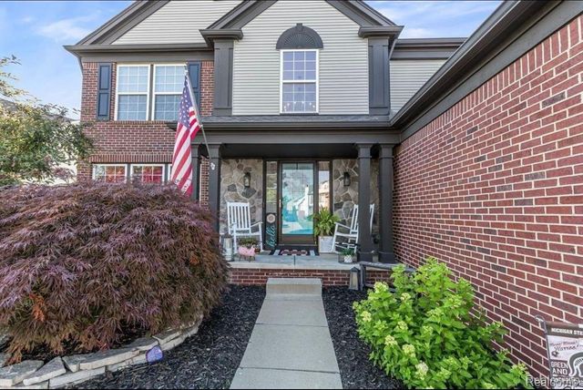 24774 Summer Lane Summer Lane, Flat Rock, MI 48134