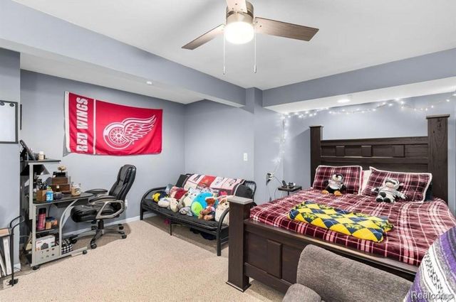 24774 Summer Lane Summer Lane, Flat Rock, MI 48134