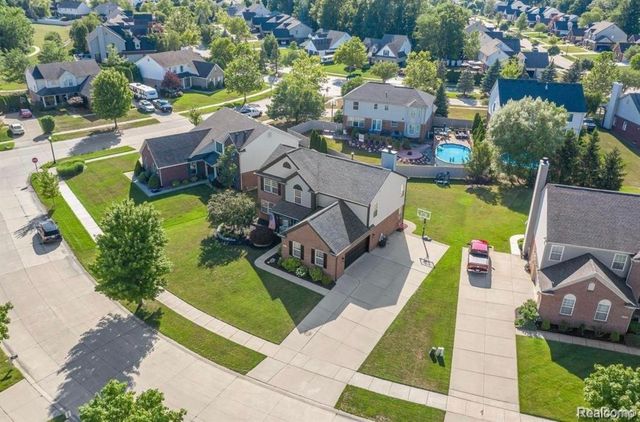 24774 Summer Lane Summer Lane, Flat Rock, MI 48134