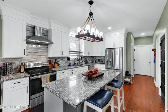 1326 Garden Hill Pl, Louisville, KY 40245