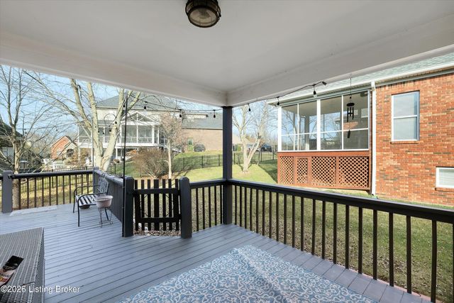 1326 Garden Hill Pl, Louisville, KY 40245