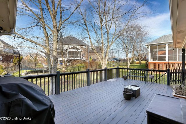 1326 Garden Hill Pl, Louisville, KY 40245