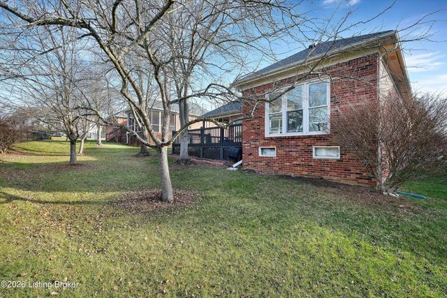 1326 Garden Hill Pl, Louisville, KY 40245