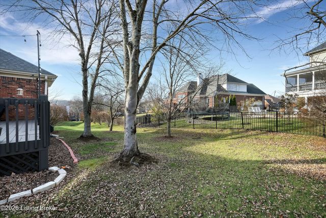 1326 Garden Hill Pl, Louisville, KY 40245