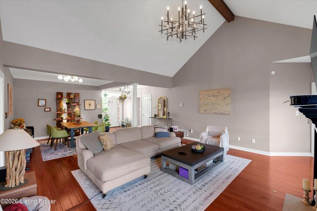 1326 Garden Hill Pl, Louisville, KY 40245