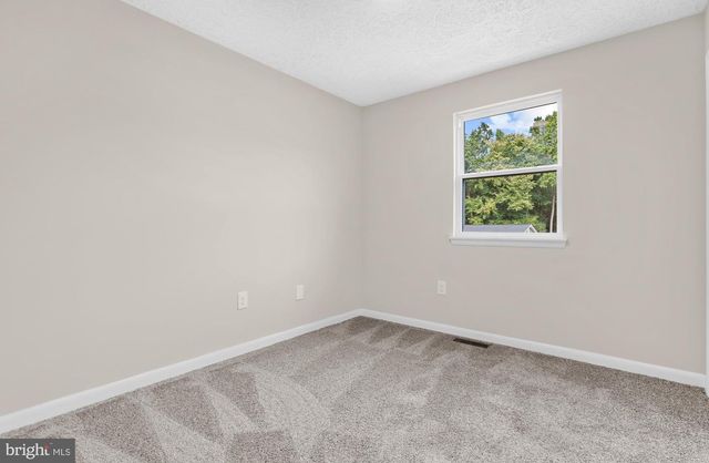 2118 MARBELLA DR, Waldorf, MD 20601
