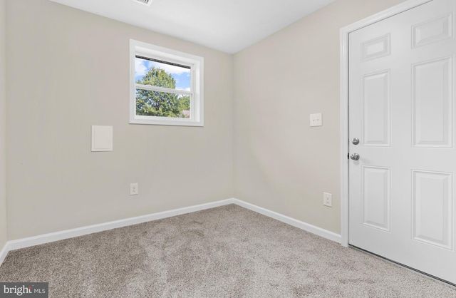 2118 MARBELLA DR, Waldorf, MD 20601