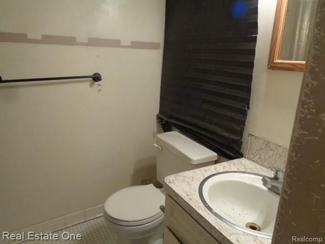 19375 Addison Drive, Southfield, MI 48075