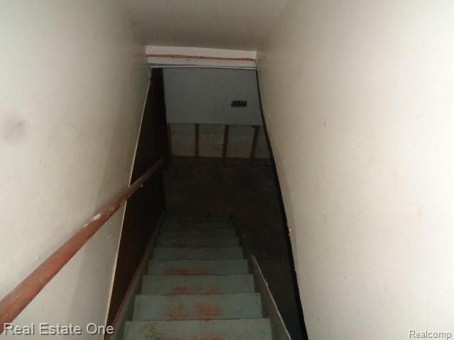 19375 Addison Drive, Southfield, MI 48075