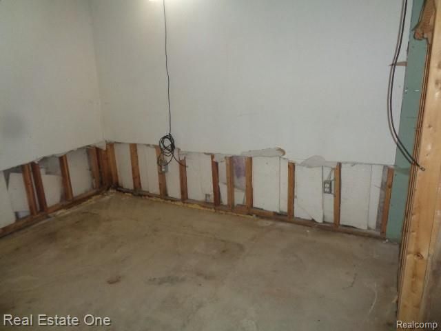 19375 Addison Drive, Southfield, MI 48075