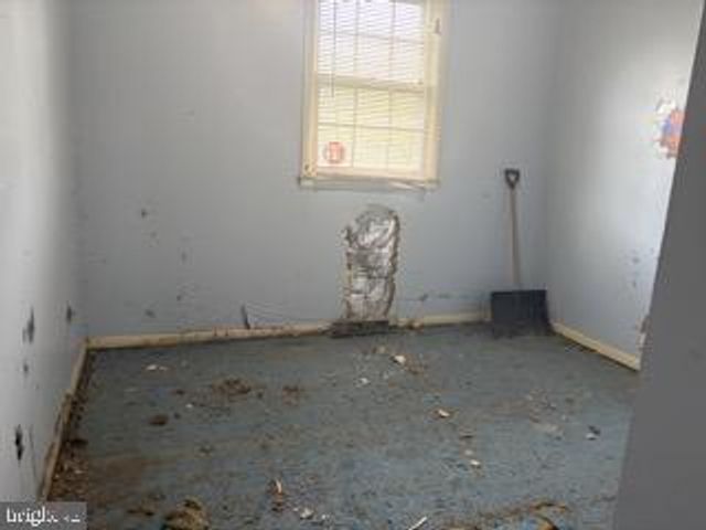 1602 E AYRE ST, Wilmington, DE 19804