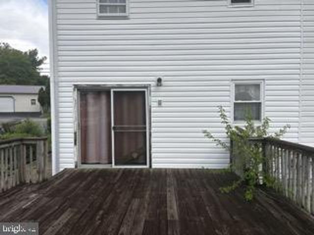 1602 E AYRE ST, Wilmington, DE 19804