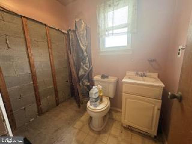 1602 E AYRE ST, Wilmington, DE 19804
