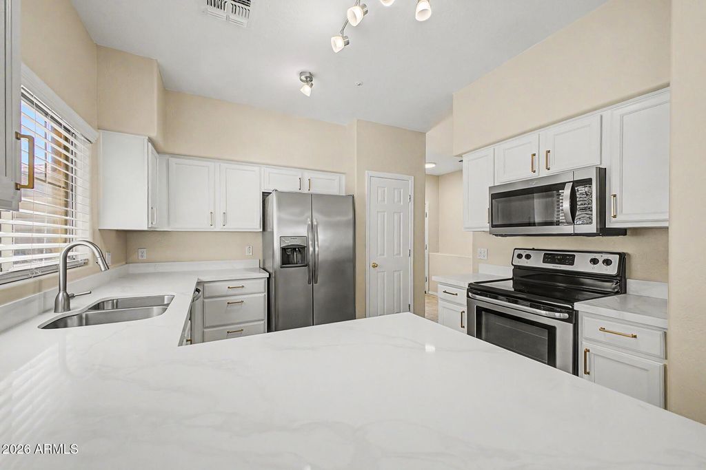 525 N MILLER Road 158, Scottsdale, AZ 85257 — photo 3