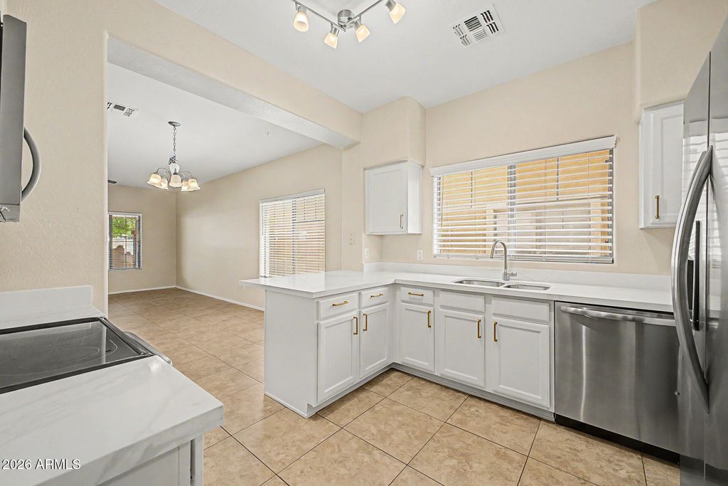 525 N MILLER Road 158, Scottsdale, AZ 85257 — photo 5