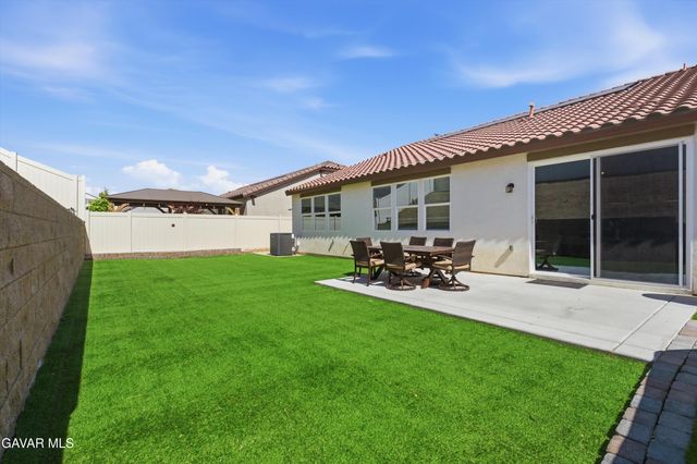 212 Artina Court, Tehachapi, CA 93561