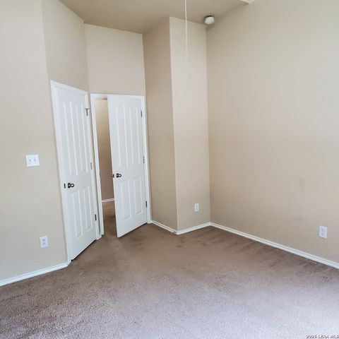 6703 FOSTER FLDS, Converse, TX 78109