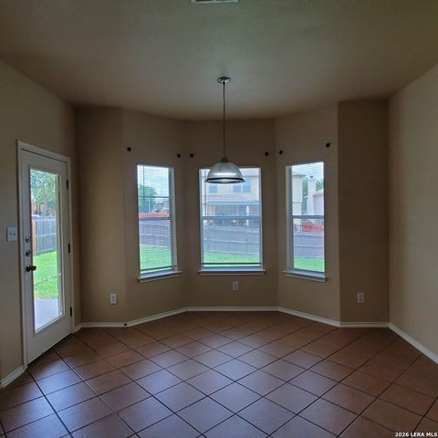 6703 FOSTER FLDS, Converse, TX 78109