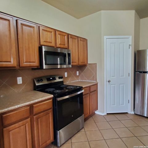 6703 FOSTER FLDS, Converse, TX 78109