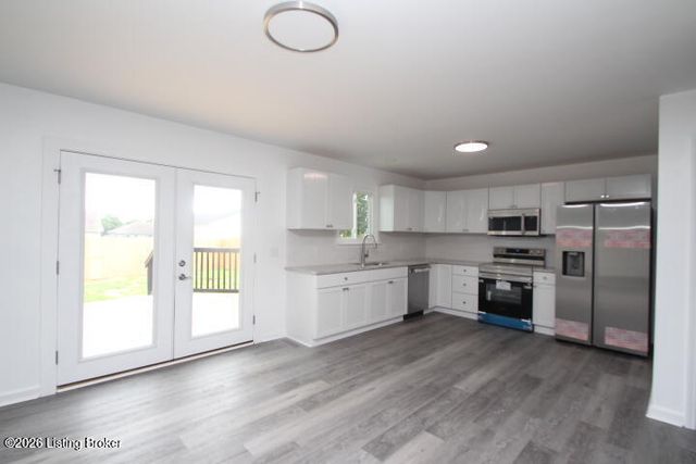 3104 Fawn Leap Dr, Lawrenceburg, KY 40342