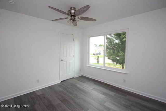 3104 Fawn Leap Dr, Lawrenceburg, KY 40342