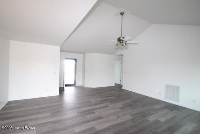 3104 Fawn Leap Dr, Lawrenceburg, KY 40342