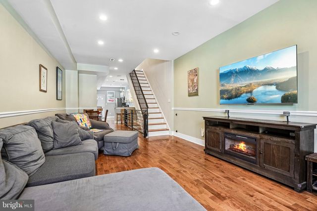 2238 DICKINSON ST, Philadelphia, PA 19146
