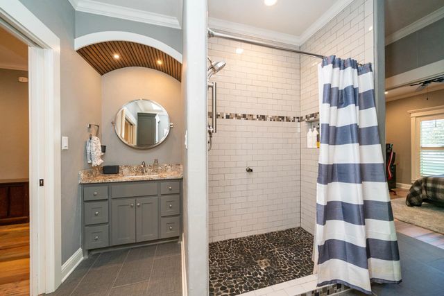 491 Hall Dr, Longview, TX 75605