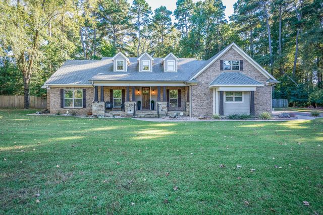 491 Hall Dr, Longview, TX 75605