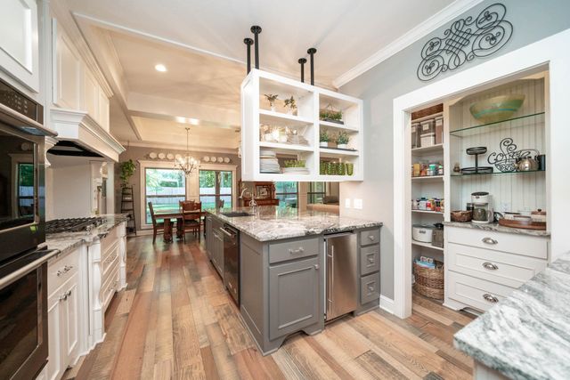 491 Hall Dr, Longview, TX 75605