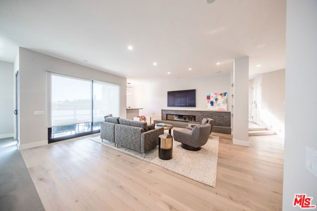 1115 14Th Street, Santa Monica, CA 90403