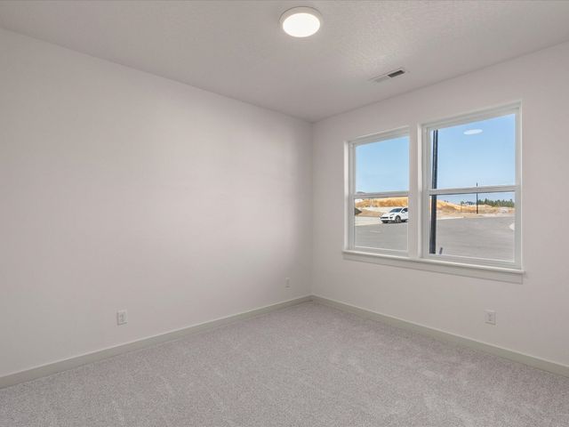 18160 E Barclay Ct, Spokane Valley, WA 99016