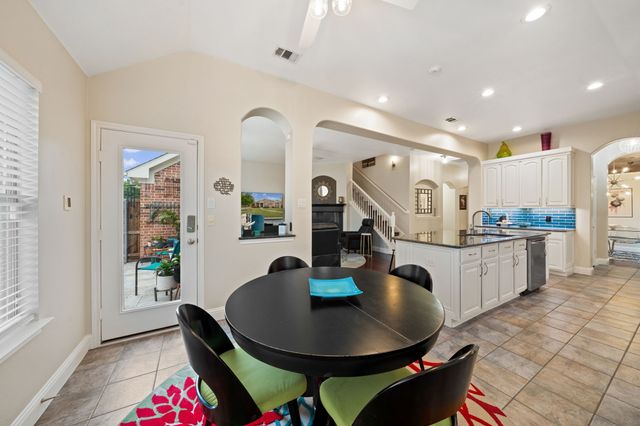 9420 Stonewood Drive, Mckinney, TX 75072