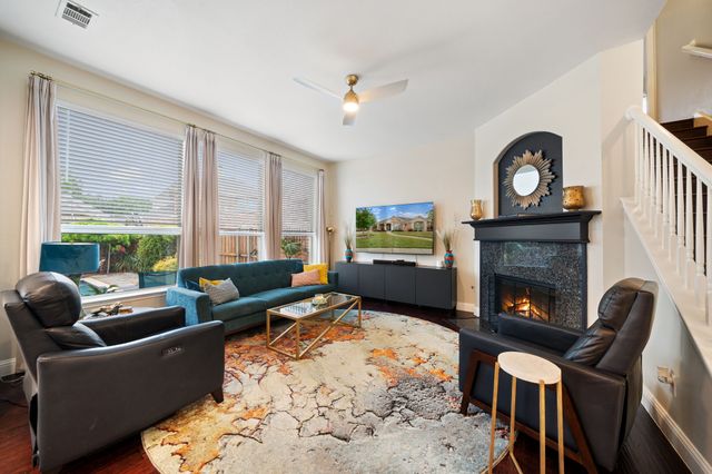 9420 Stonewood Drive, Mckinney, TX 75072