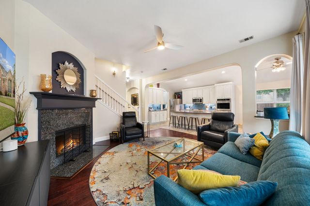 9420 Stonewood Drive, Mckinney, TX 75072