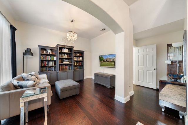 9420 Stonewood Drive, Mckinney, TX 75072