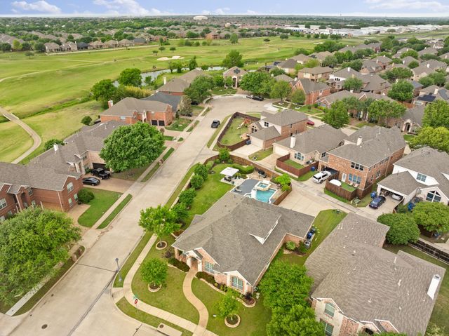 9420 Stonewood Drive, Mckinney, TX 75072