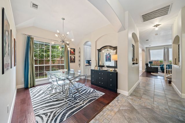 9420 Stonewood Drive, Mckinney, TX 75072