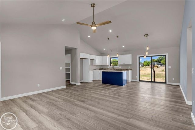 231 S Carney Drive, St Clair, MI 48079