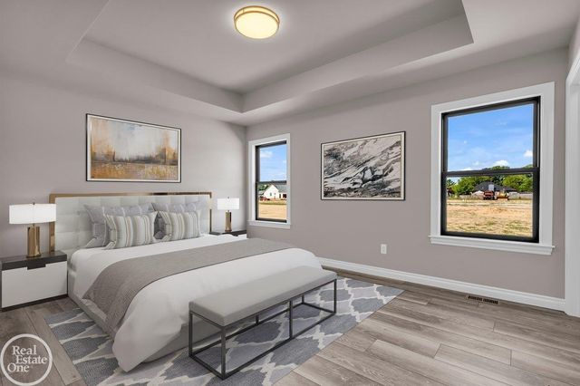 231 S Carney Drive, St Clair, MI 48079