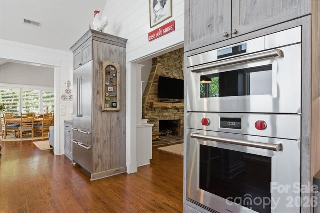 17812 Wilbanks Drive, Charlotte, NC 28278