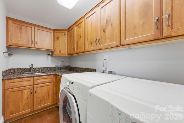 17812 Wilbanks Drive, Charlotte, NC 28278