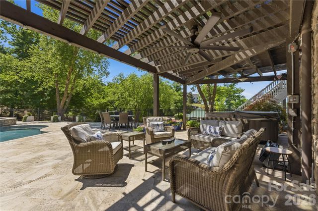 17812 Wilbanks Drive, Charlotte, NC 28278