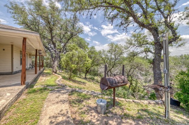 270 Robinson, Concan, TX 78838