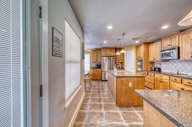 270 Robinson, Concan, TX 78838