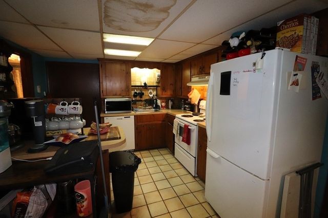 930 Old Bass River Rd, Dennis, MA 02638