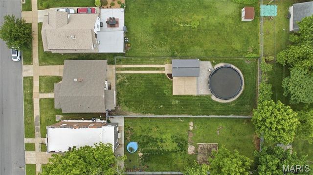 7078 Lindenwood Place, St Louis, MO 63109